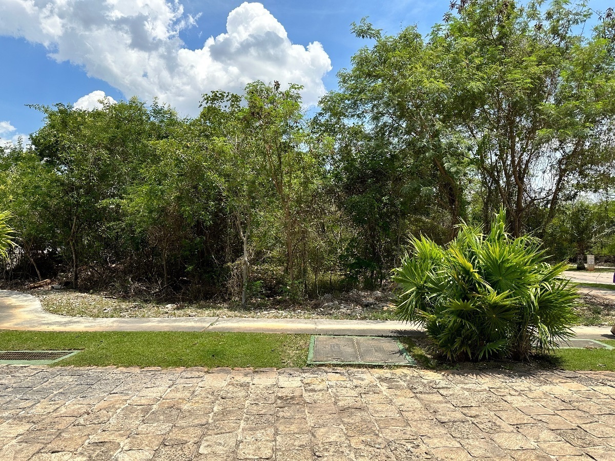 terreno-en-privada-kanah-yucatan-country-club4-38415