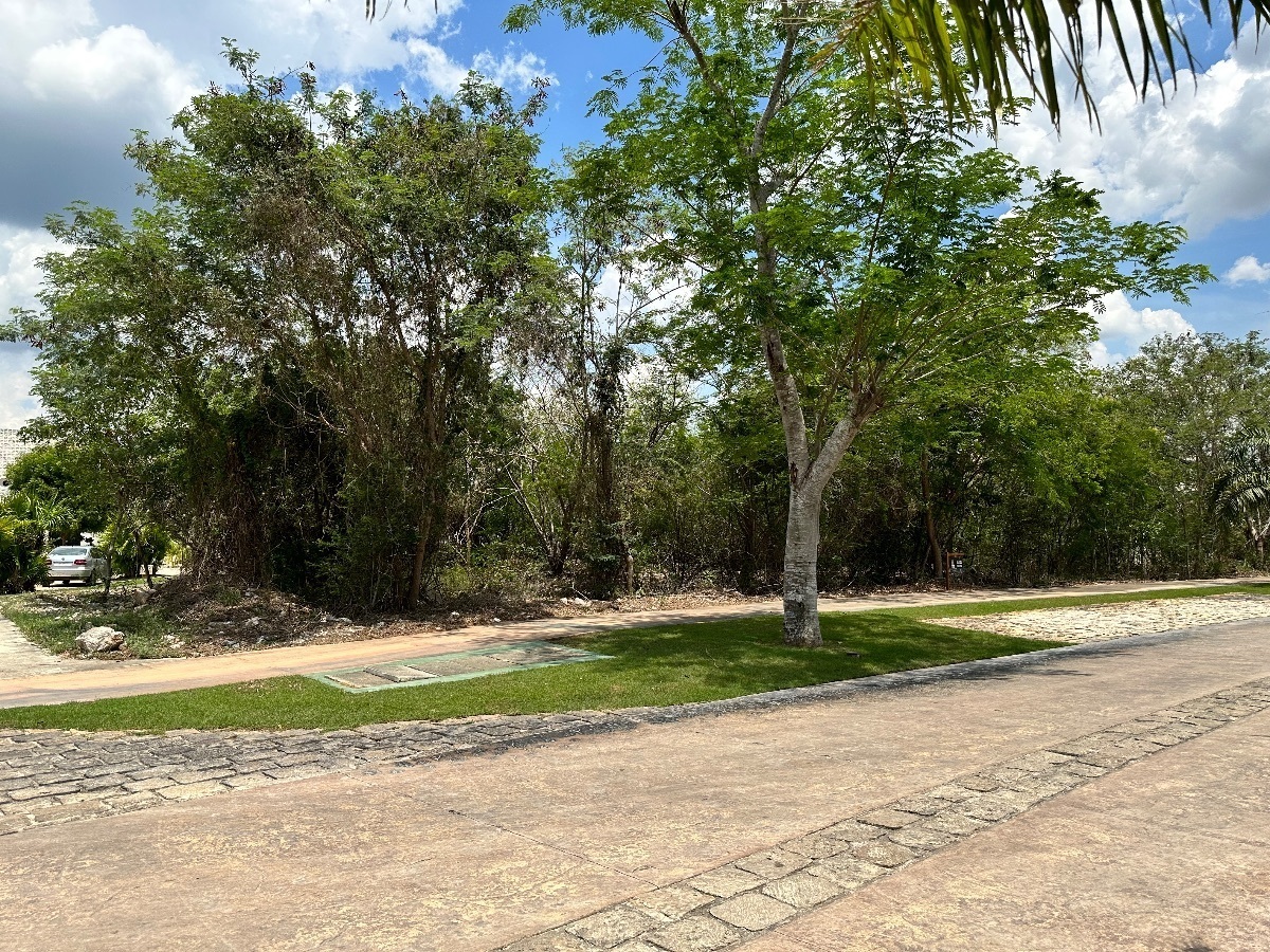 terreno-en-privada-kanah-yucatan-country-club9-38415