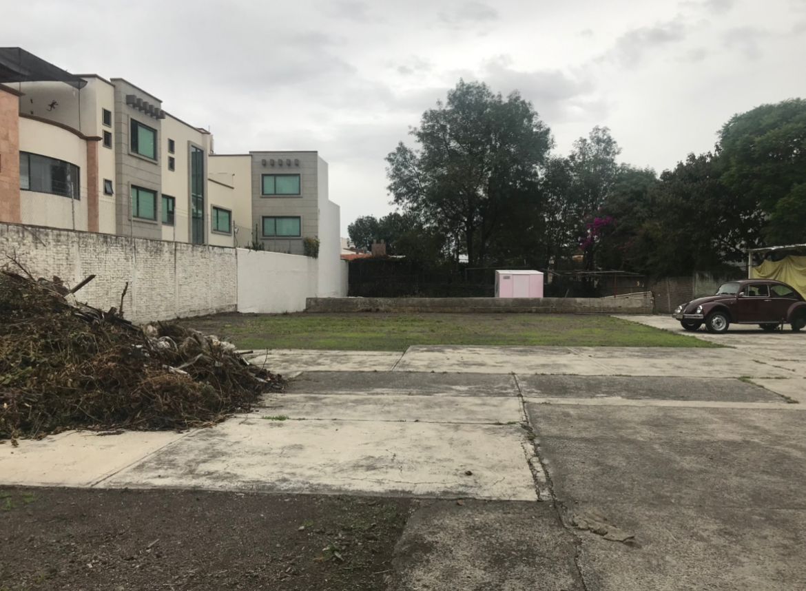 Terreno en renta o venta zona Las Aguilas