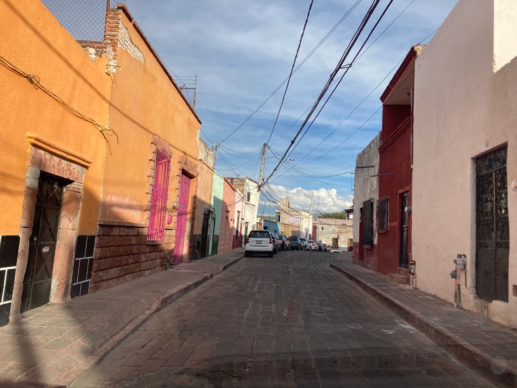 TERRENO EN VENTA  EN COL. CENTRO QUERETARO, QRO.