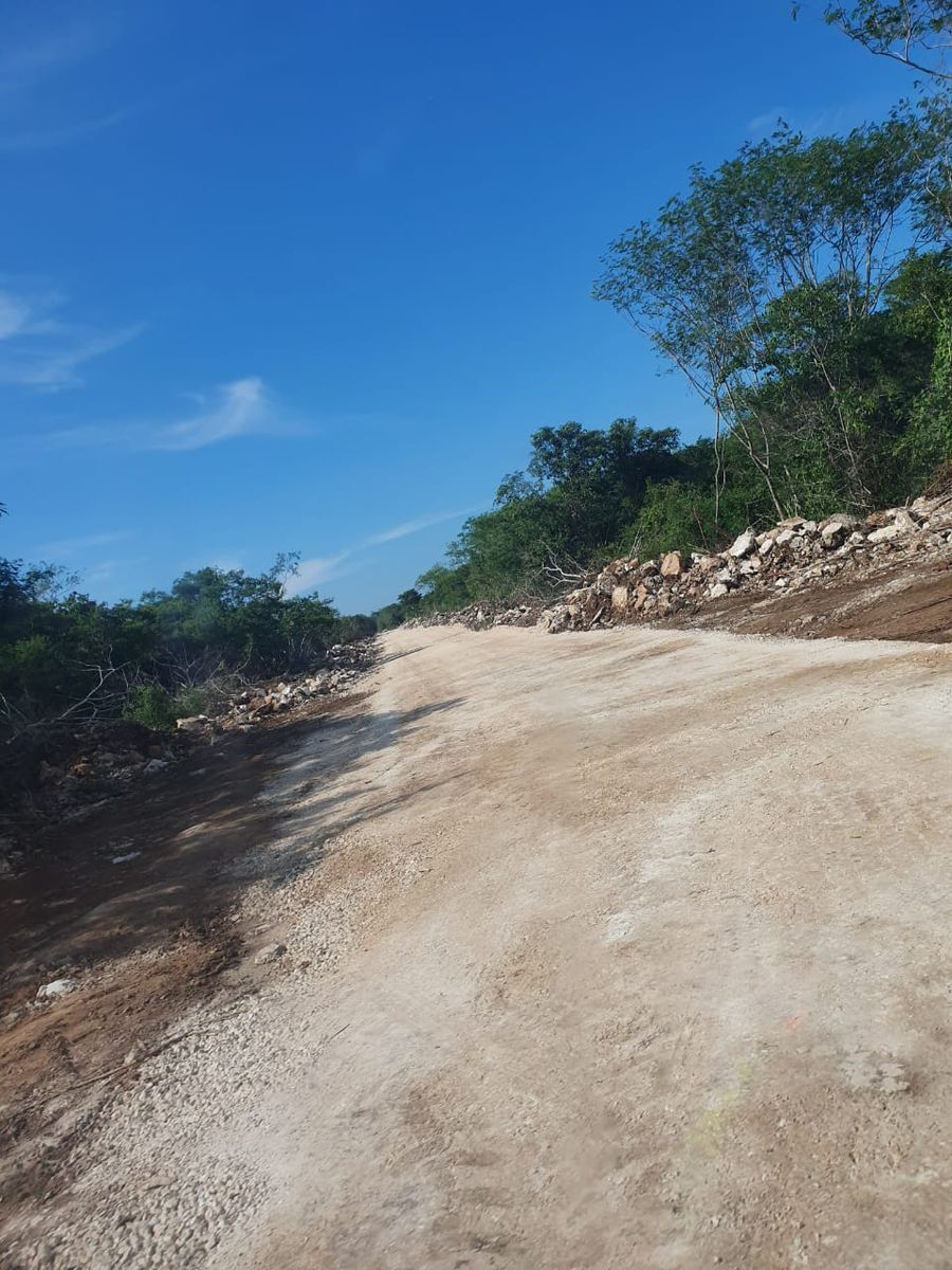 terreno-en-venta-cerca-de-la-playa-en-carretera-a-chicxulub-yucatn8-28267