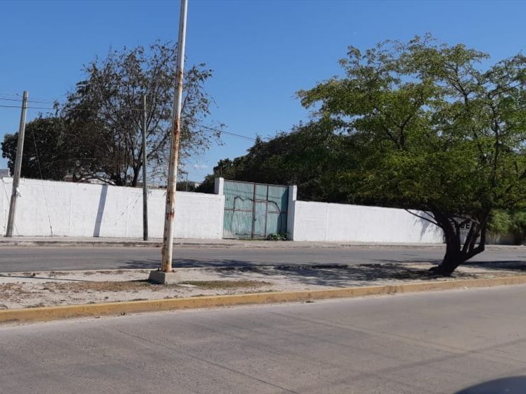 TERRENO EN VENTA EN COL.  HÉROE DE NACOZARI EN CD. DEL CARMEN, CAMPECHE