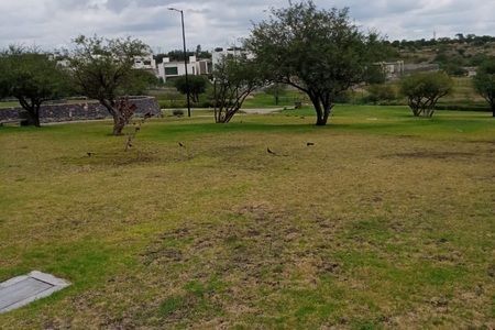 TERRENO EN VENTA, EN CONDOMINIO LA VISTA