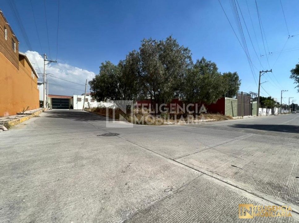 terreno-en-venta-en-esquina-en-lomas-de-cocoyoc-texcoco5-21936