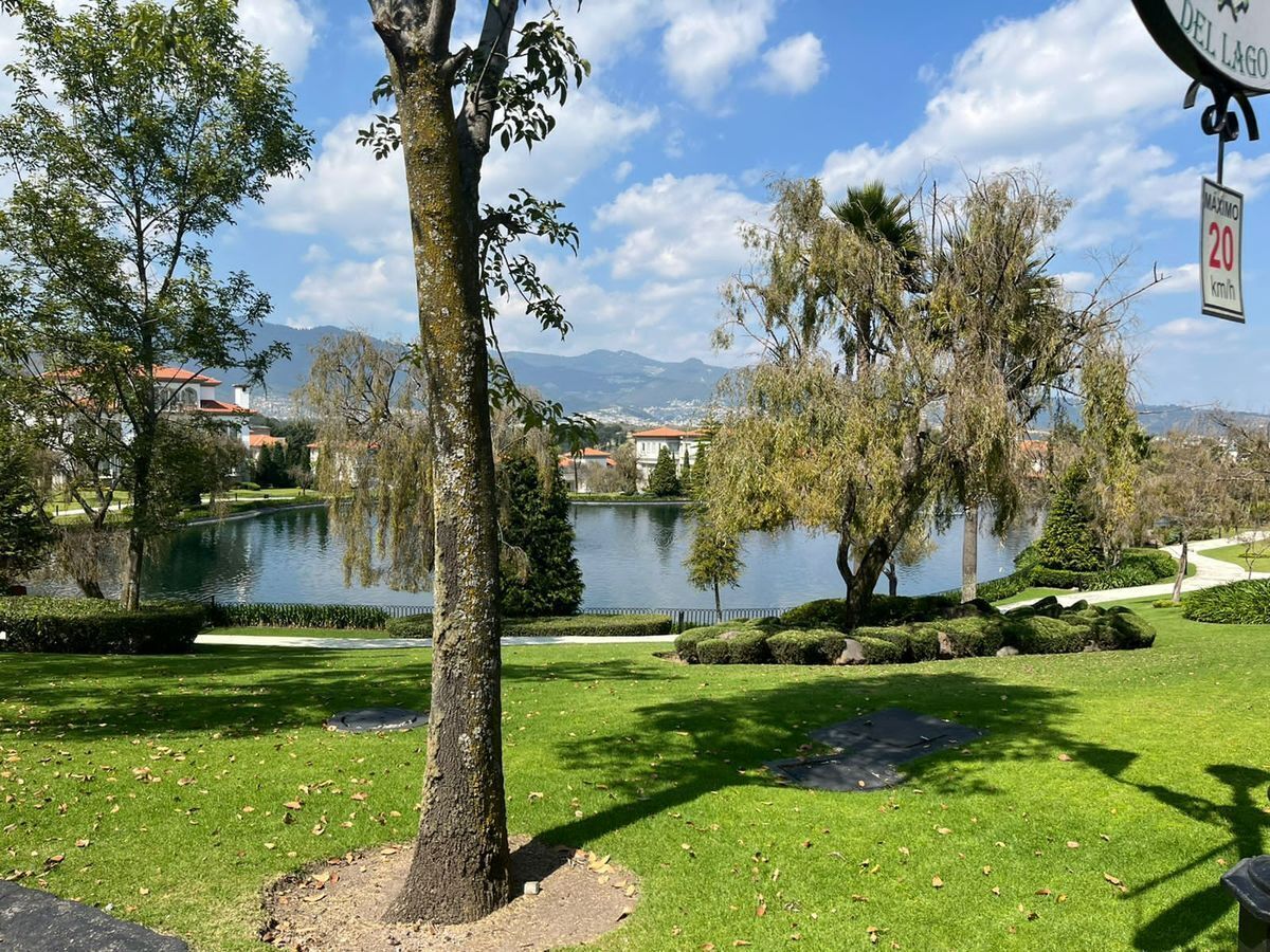 TERRENO EN VENTA EN FUENTES DE LAS LOMAS