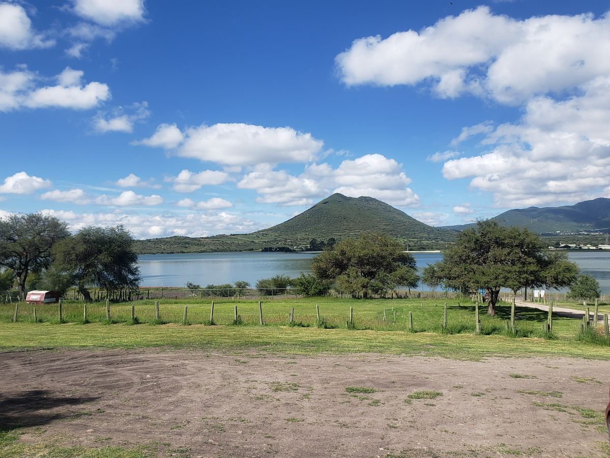 TERRENO EN VENTA EN SANTA ROSA JAUREGUI, QUERETARO