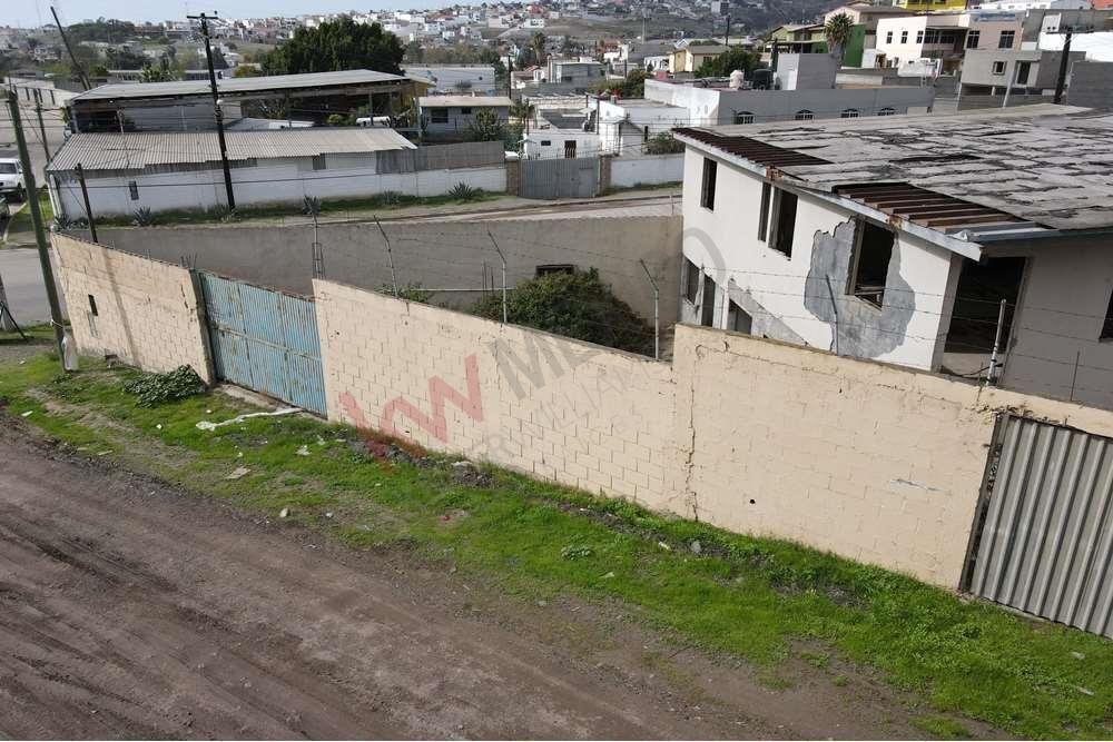 terreno-en-venta-rosarito-colonia-benito-juarez-en-esquina4-24388