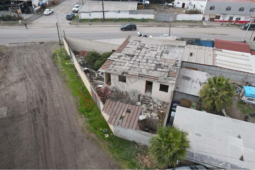 terreno-en-venta-rosarito-colonia-benito-juarez-en-esquina6-24388