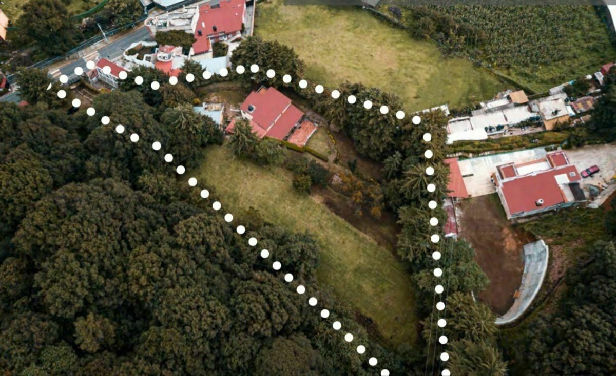 Terreno en Venta y Renta de 10180 m2 en San Francisco Ayotuxco