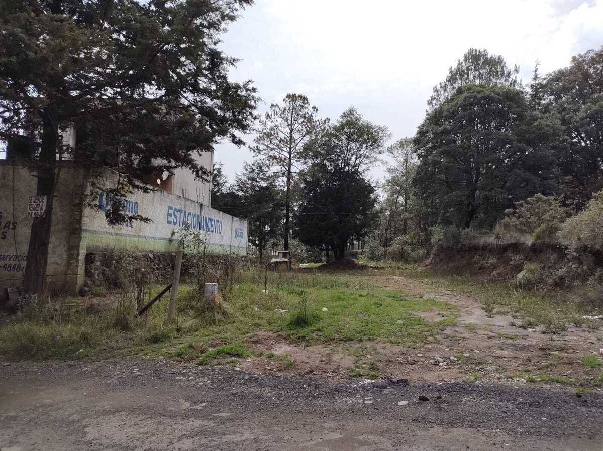 TERRENO EN ZONA ESMERALDA A 1.5KM DE COLEGIO LASALLE