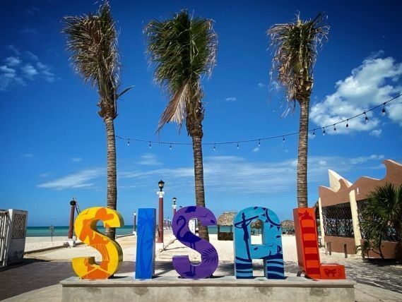 Terreno Hotelero frente al mar en Sisal, Yucatán