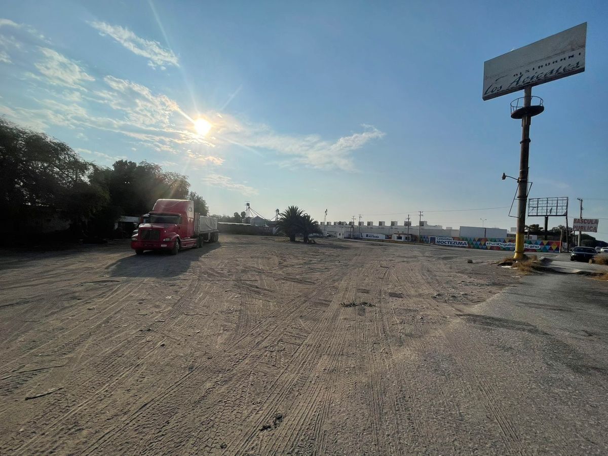 Terreno Industrial / Comercial en Renta Sobre Periférico Oriente San Luis Potosí