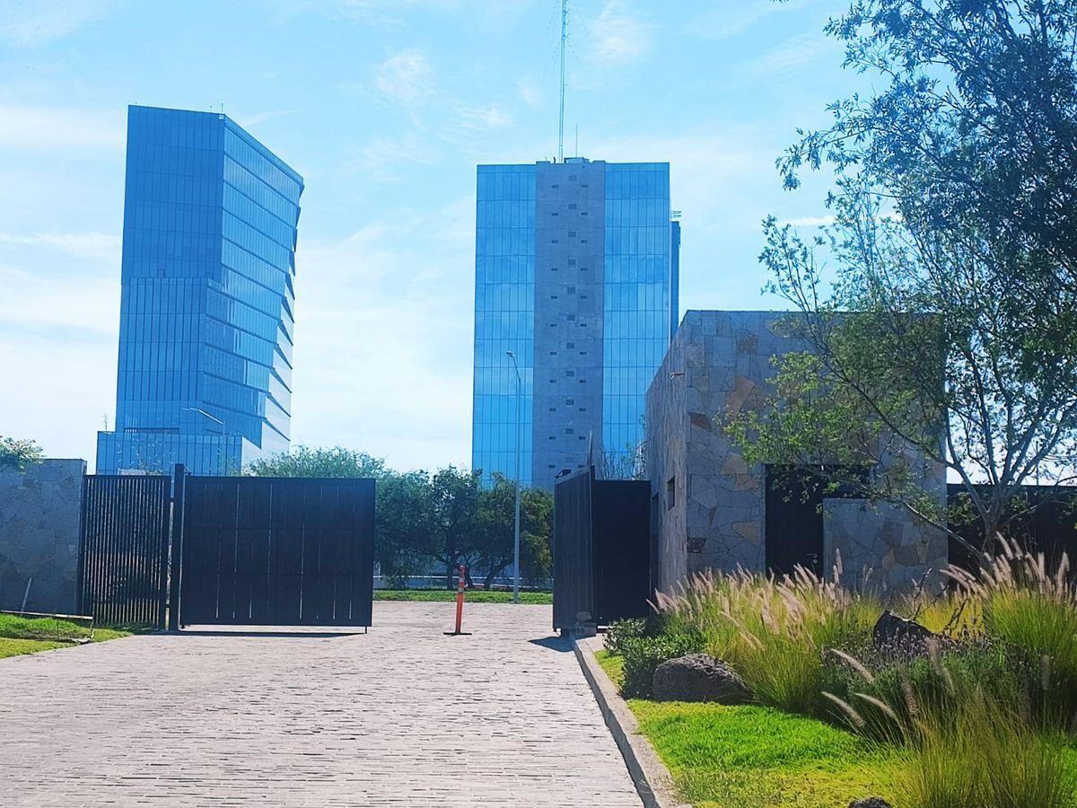 TERRENO RESIDELCIAL EN JURICA, QUERÉTARO