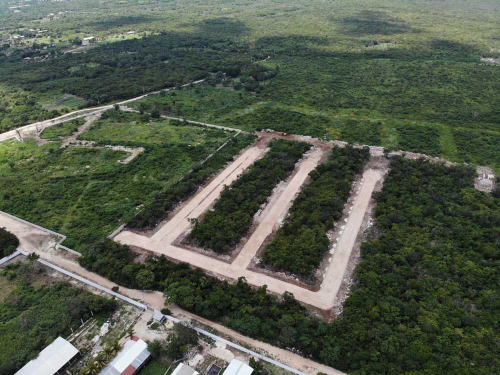 TERRENO RESIDENCIAL CON AMENIDADES EN CHICXULUB YUCATAN