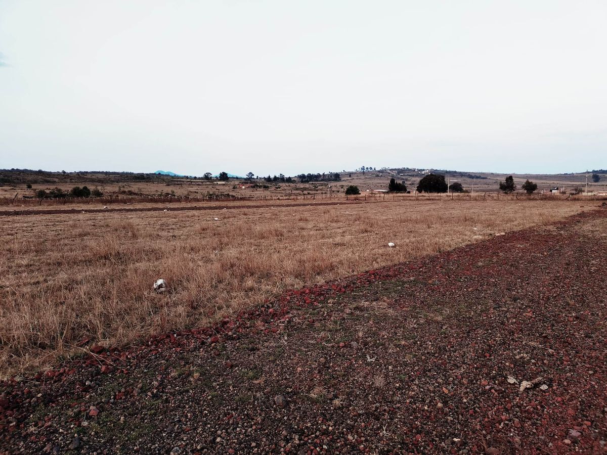 terrenos-en-la-estancia-a-18-km-de-xangari2-16265