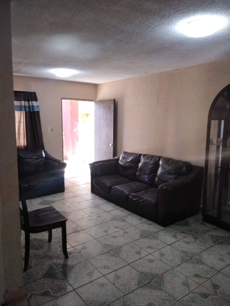 ubicado-en-calle-fabian-361f-2do-piso4-17983