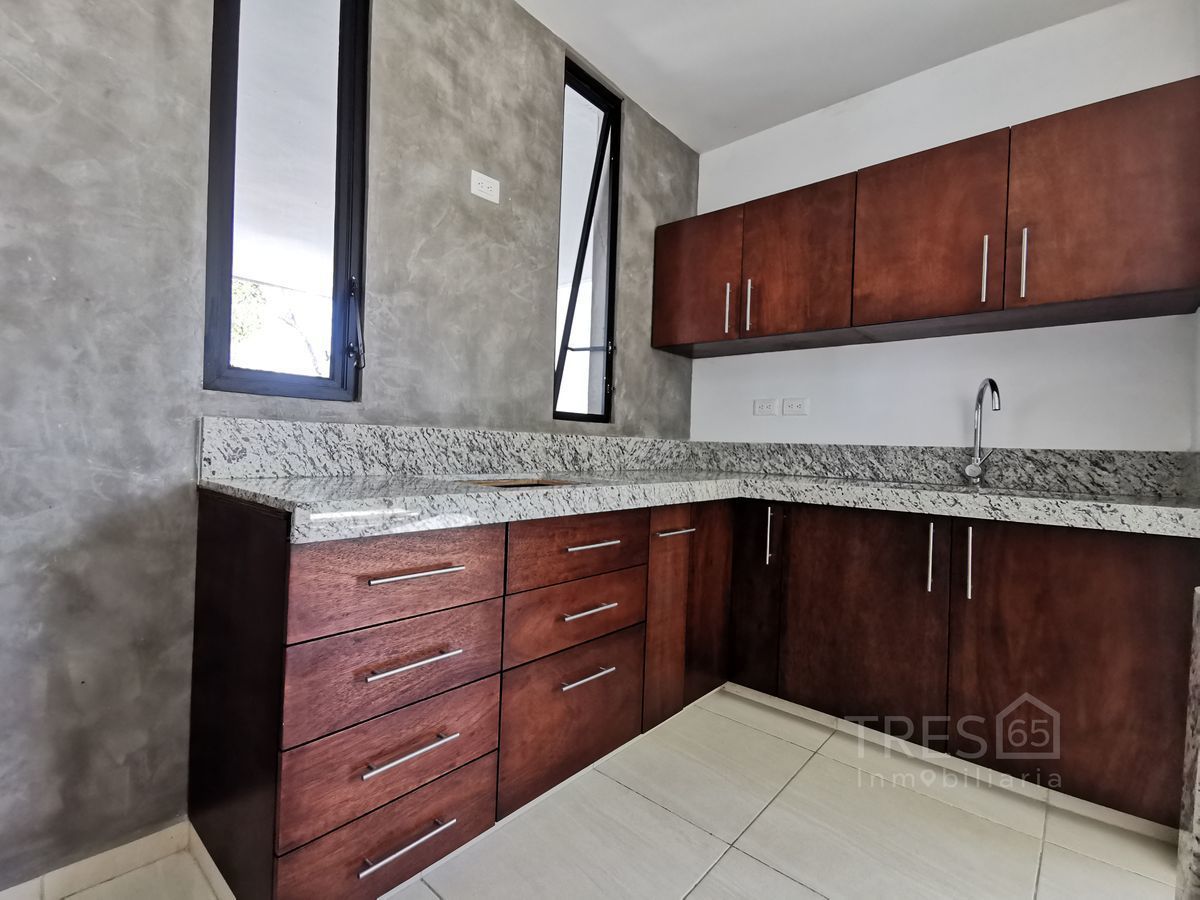 ultimo-townhouse-en-venta-dentro-de-perifrico--mrida6-35382