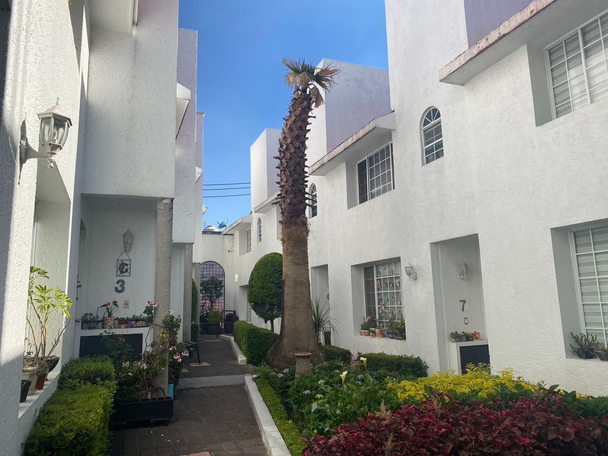 VENDE CASA EN SAN SAN JERONIMO