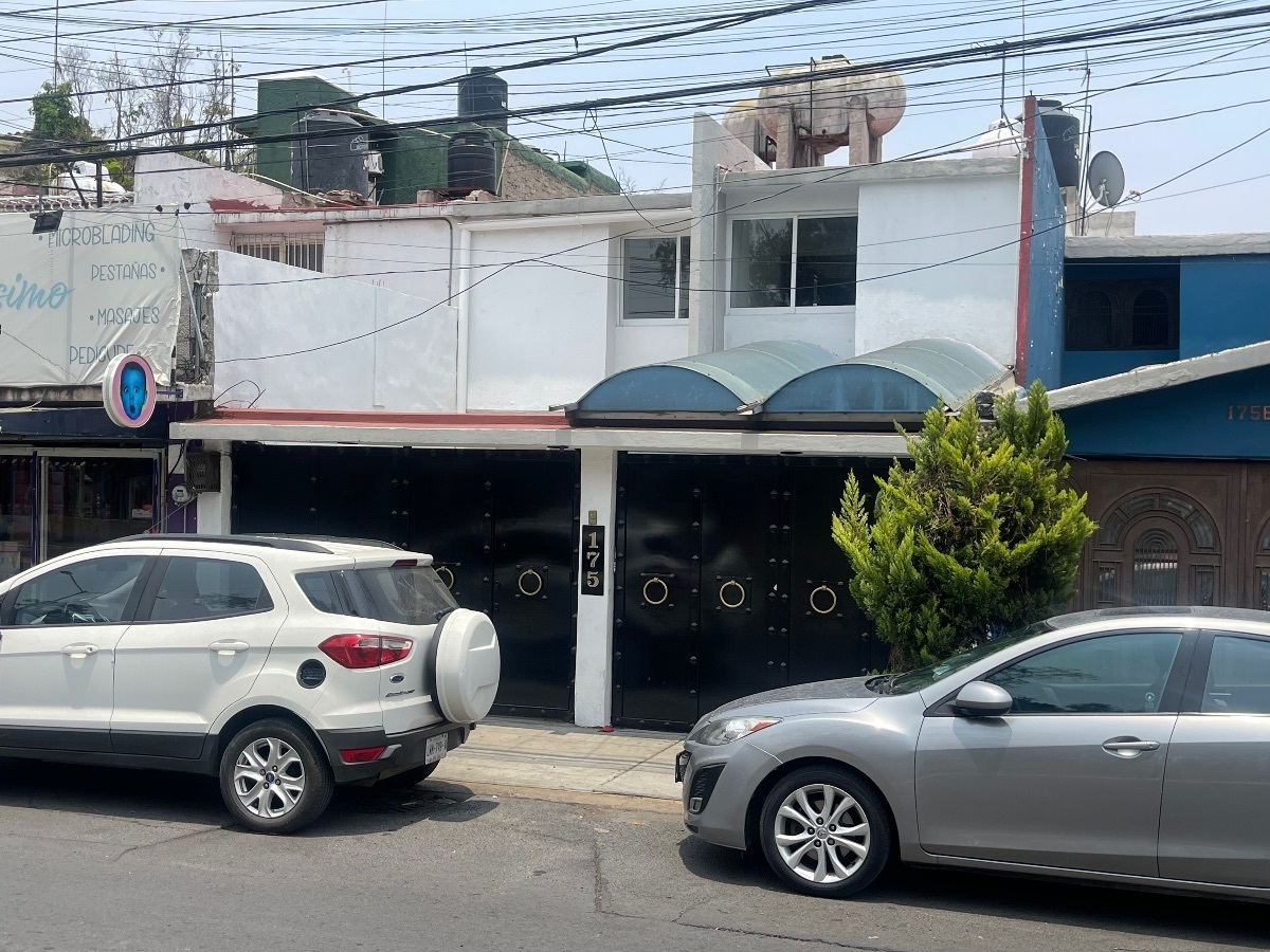 Vendo casa Av. Bosques de los Continentes  Bosques de Aragon Neza Edo. Mex.