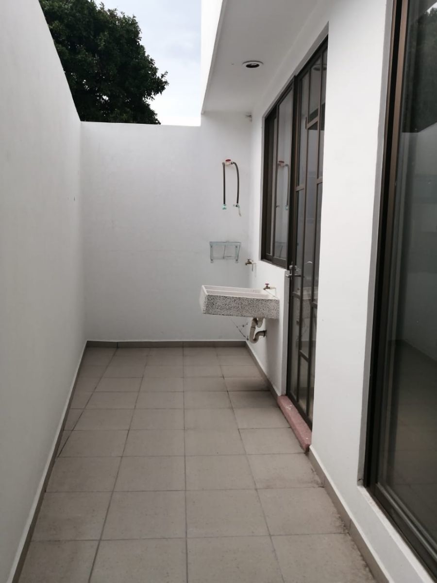 vendo-casa-de-dos-niveles-en-la-col-gabriel-tepepa-cuautla-morelos15-30771