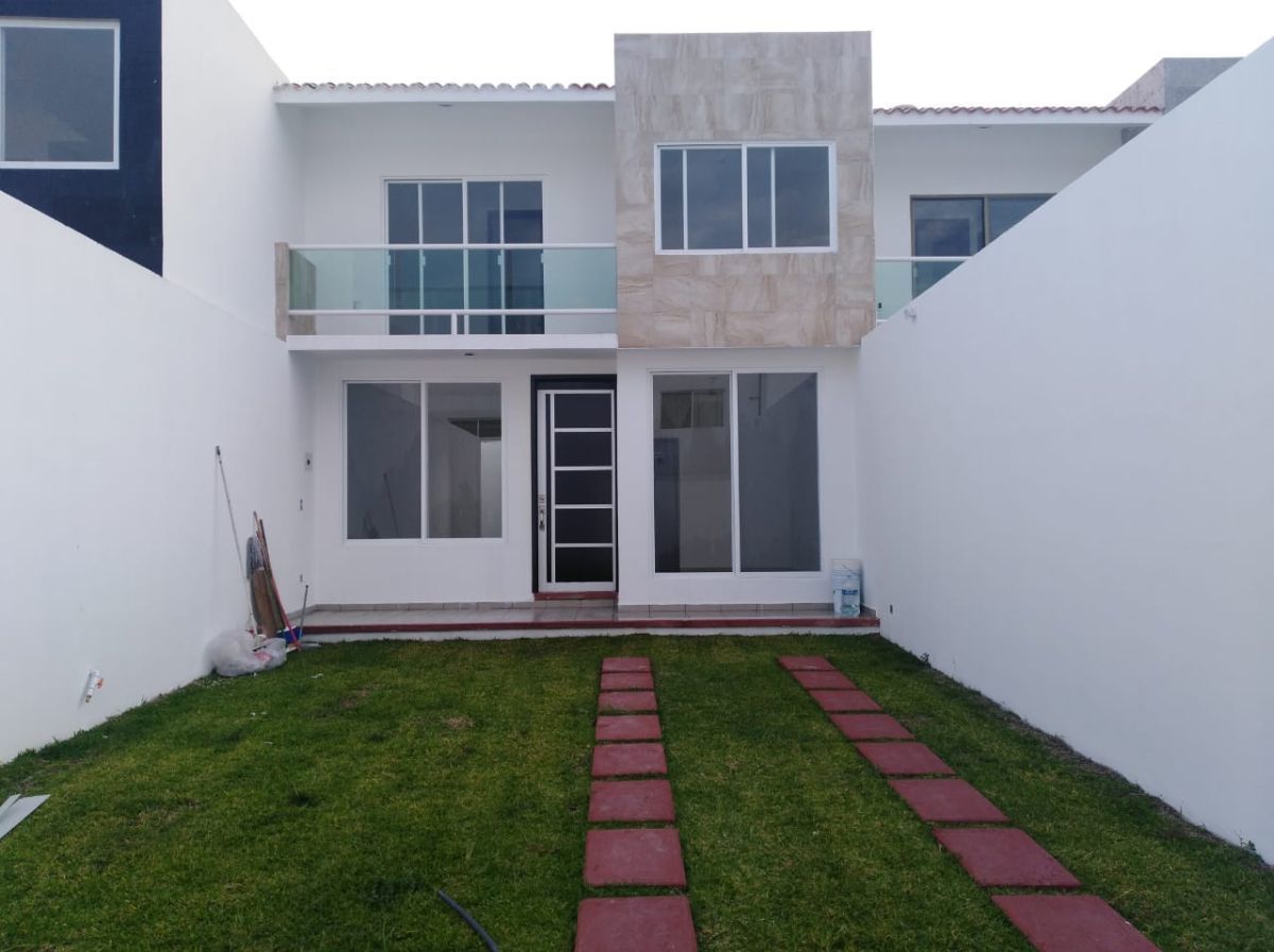 vendo-casa-de-dos-niveles-en-la-col-gabriel-tepepa-cuautla-morelos2-30771