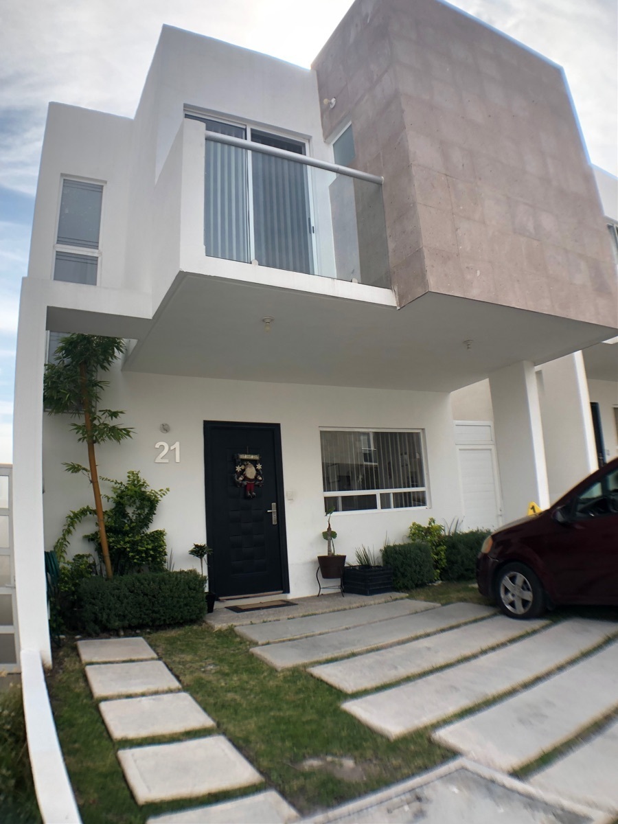 vendo-casa-en-condominio--san-isidro-juriquilla-queretaro2-32742