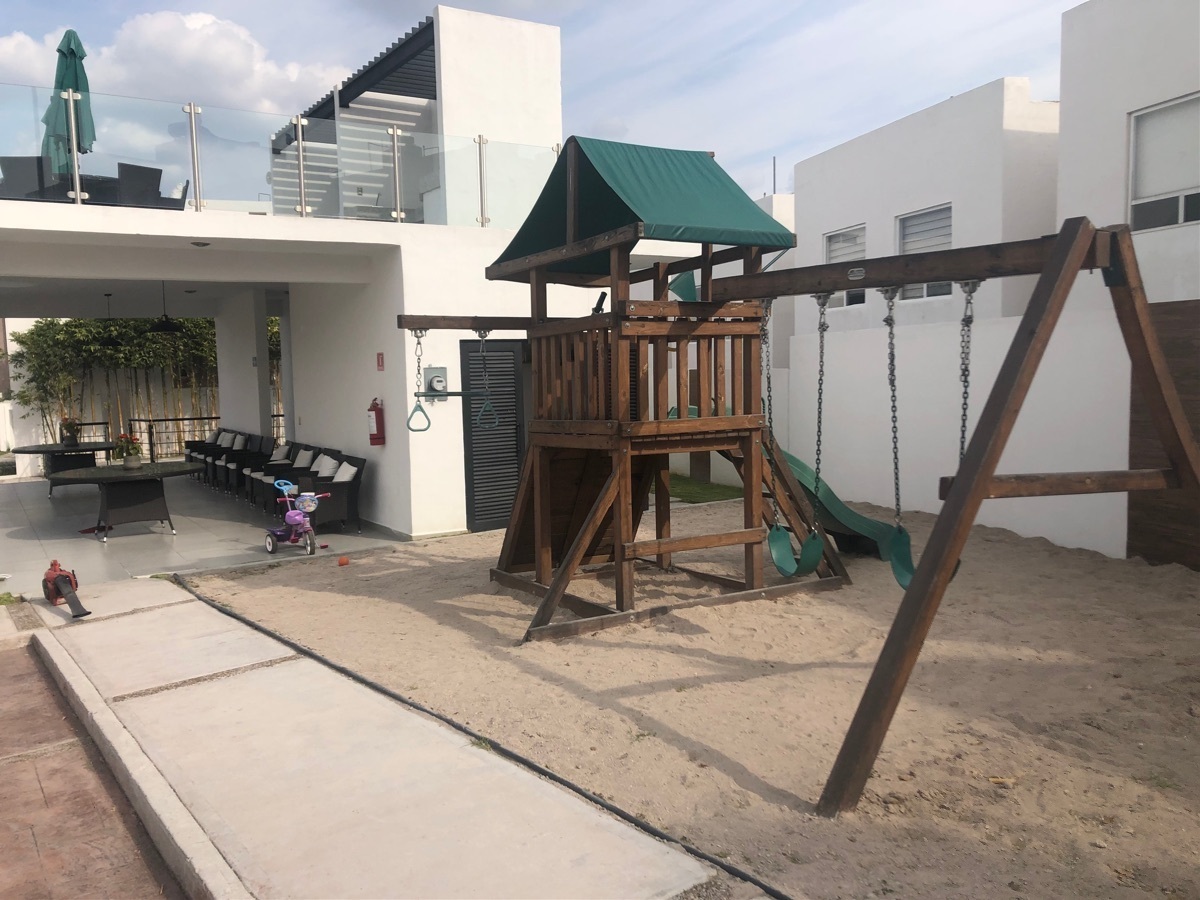 vendo-casa-en-condominio--san-isidro-juriquilla-queretaro26-32742