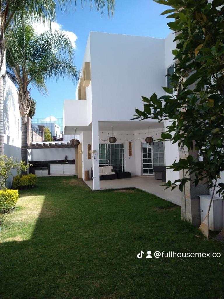 vendo-casa-en-esquina--lomas-de-angelopolis-sonata3-38343