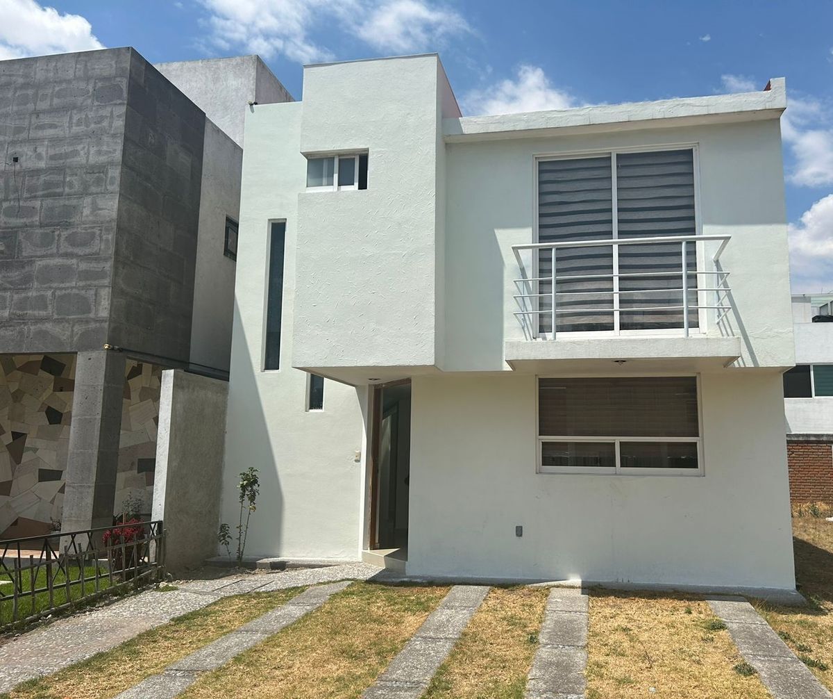 VENDO CASA EN FUENTES DE SAN JOSÉ SAN MATEO OTZACATIPAN, TOLUCA