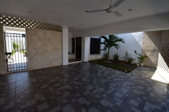 vendo-casa-en-gran-santa-f-norte-merida-con-piscina4-37950