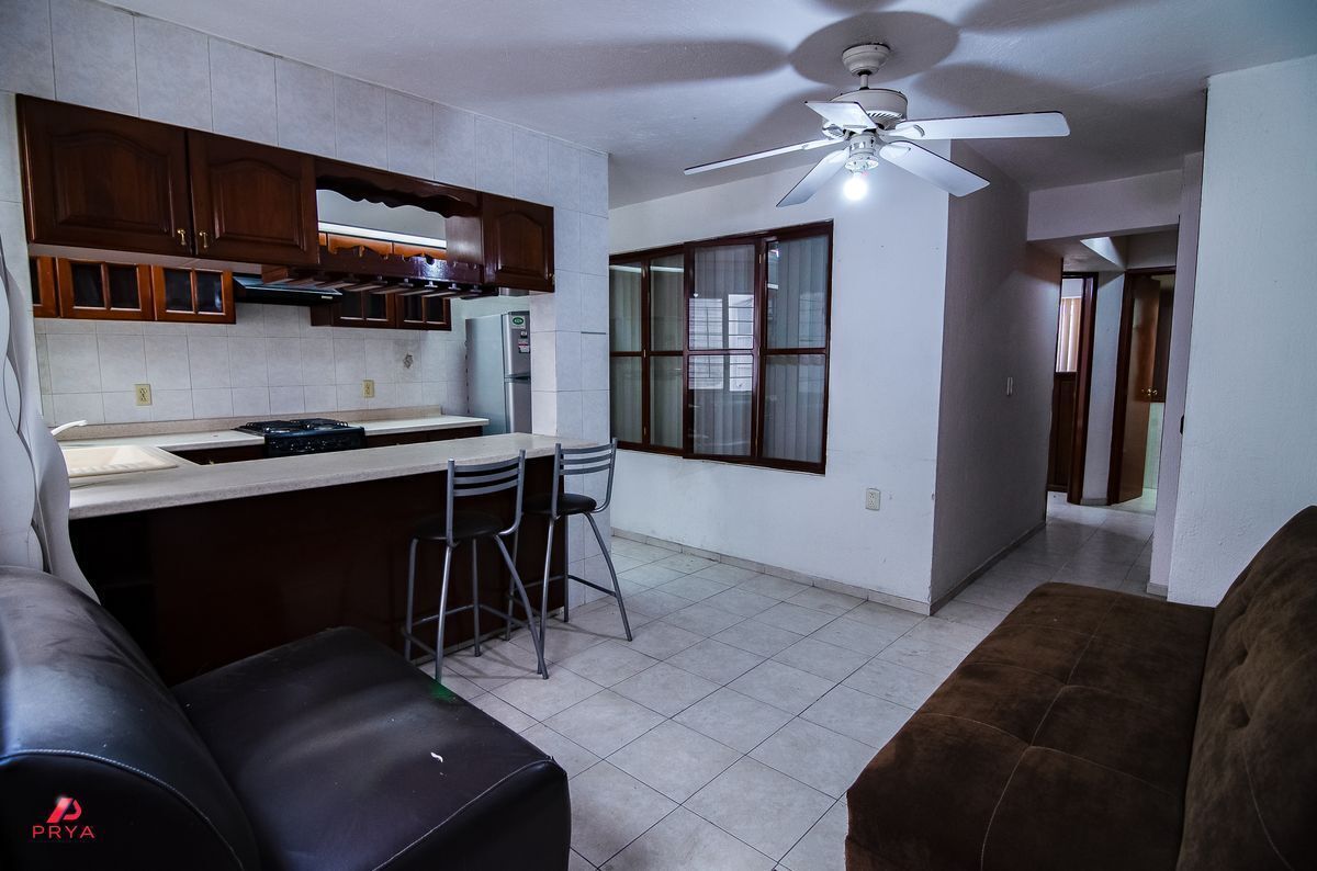 Vendo Departamento en Villa Universitaria en Zapopan, Jalisco.