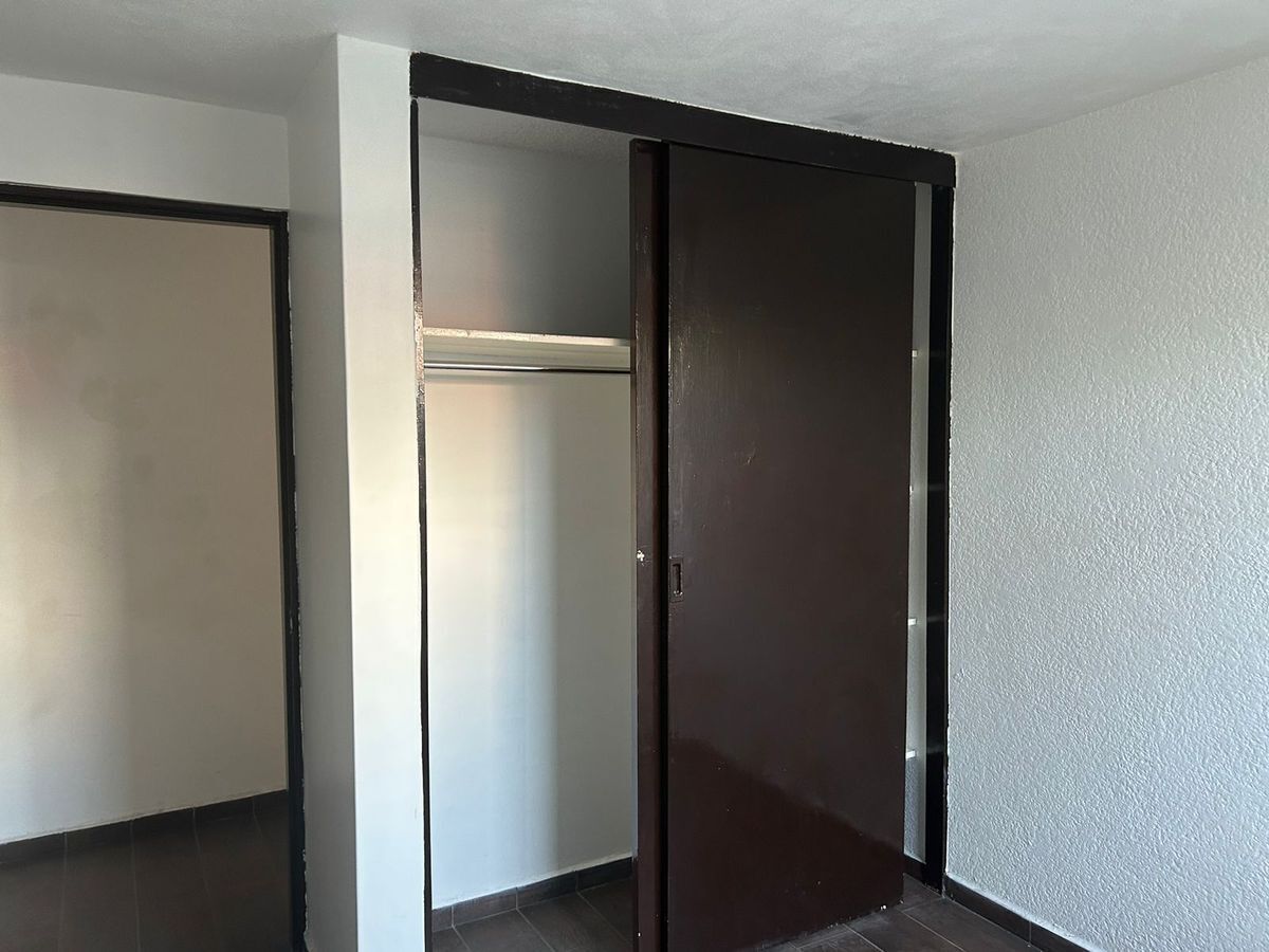 vendo-departamento-sobre-paseo-tollocan--col-santa-ana-tlapaltitlan-toluca-m6-36392