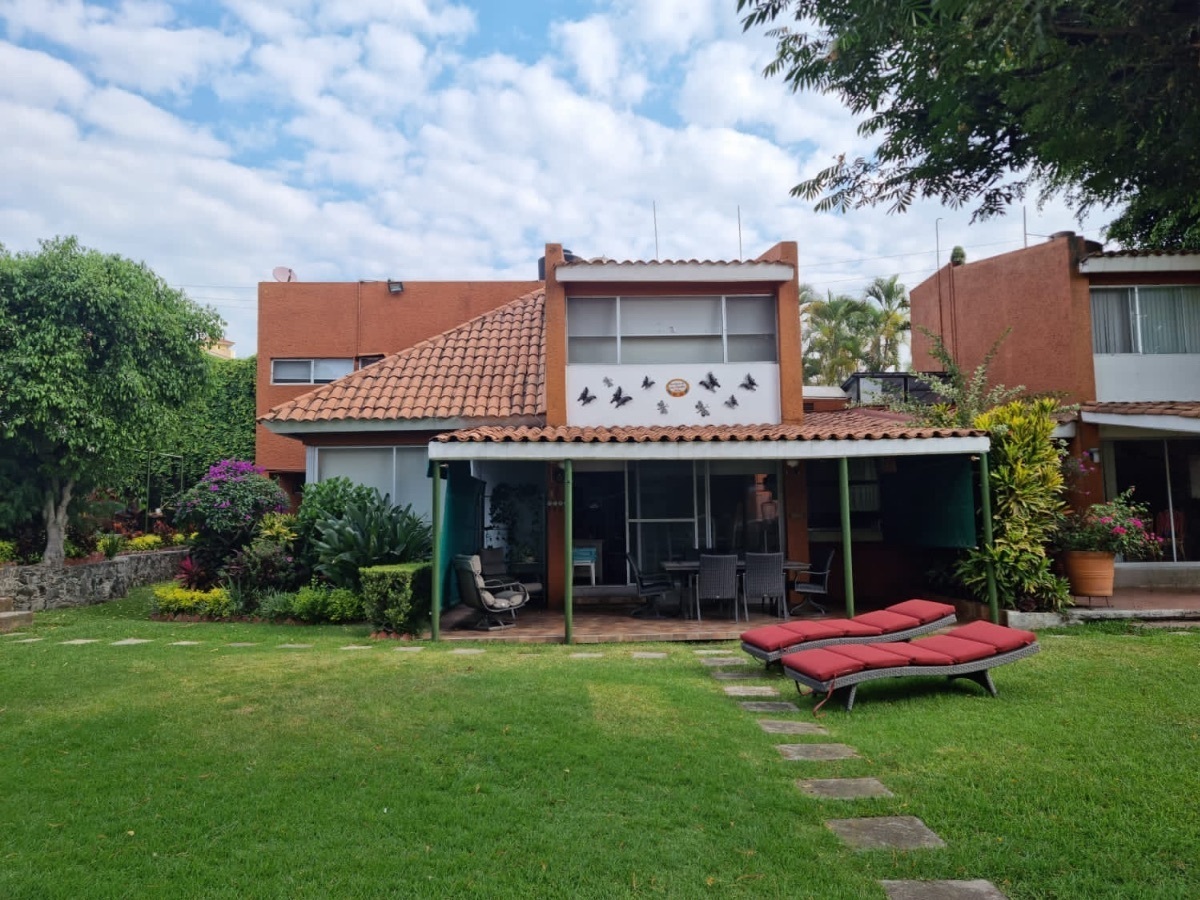 vendo-espectacular-casa-en-cuernavaca--morelos--1-32796