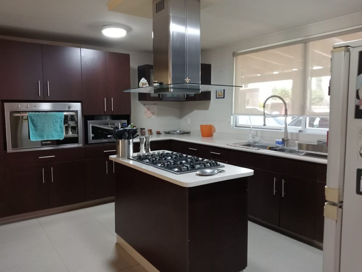 vendo-hermosa-casa-en-san-jeronimo-metepec9-32495