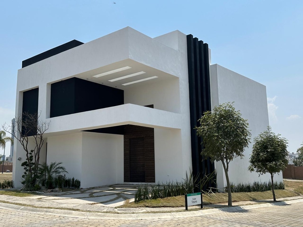 VENDO HERMOSA CASA PARA ESTRENAR EN LOMAS DE ANGELOPOLIS / PUEBLA/ CHOLULA/