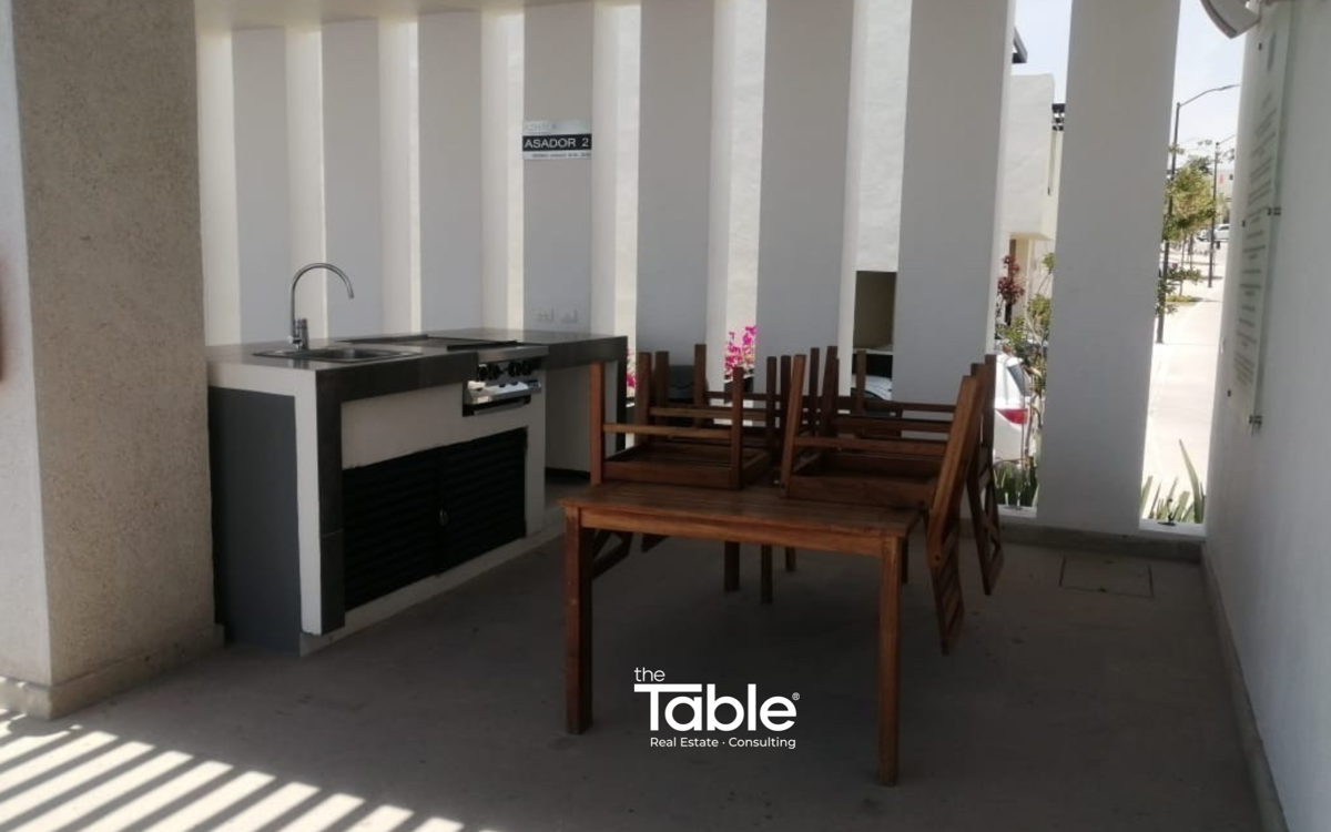 venta--casa-3-recamaras-en-zibata33-13407