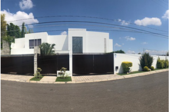 venta--casa-de-3-recmaras-con-amplio-jardn-en-juriquilla-quertaro2-13330