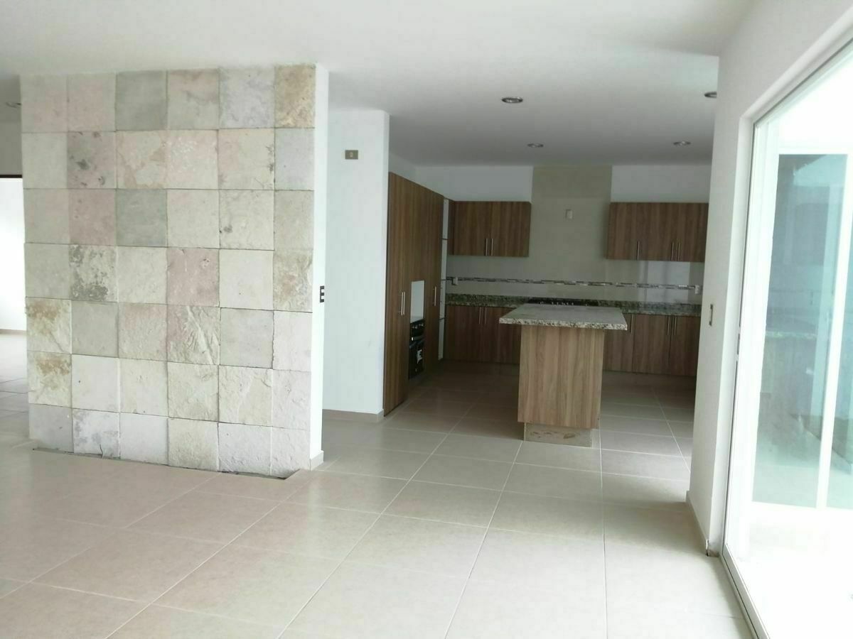 venta--casa-de-3-recmaras-en-zibat-quertaro13-13338