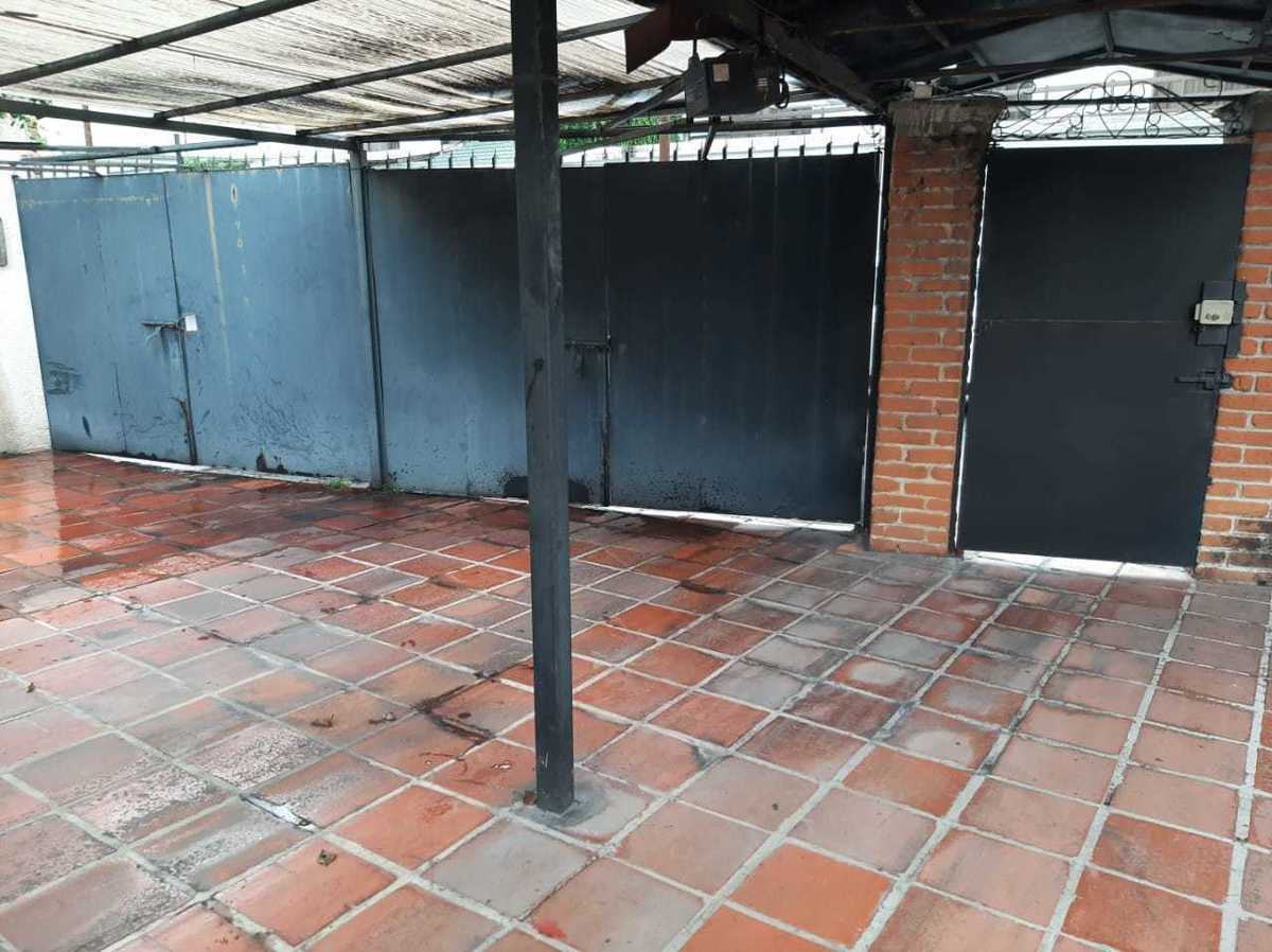 venta--casa-para-demoler--terreno--lomas-de-tecamachalco15-22477