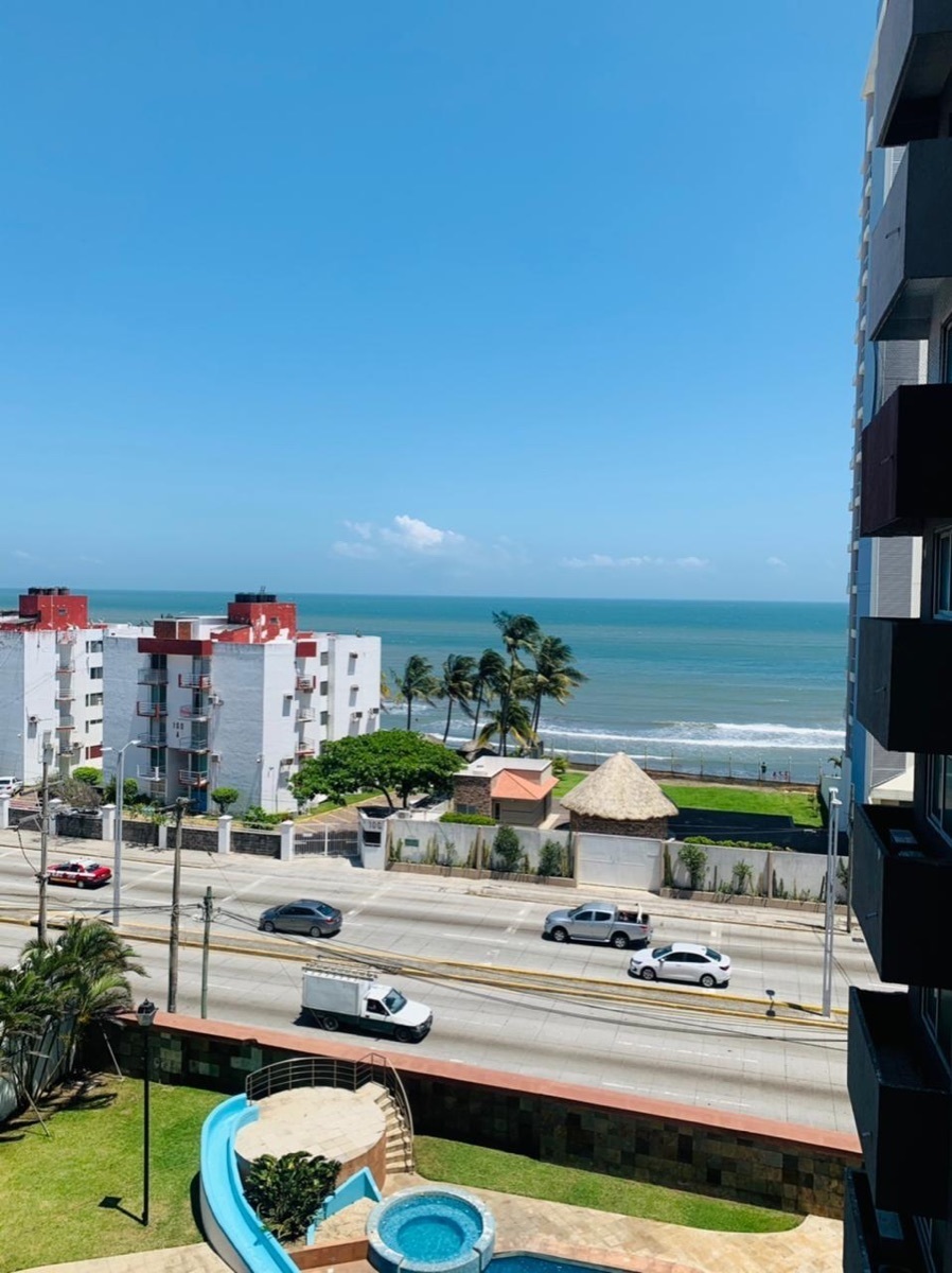 venta--departamento-frente-al-mar-amplios-espacios-boca-del-rio11-35943