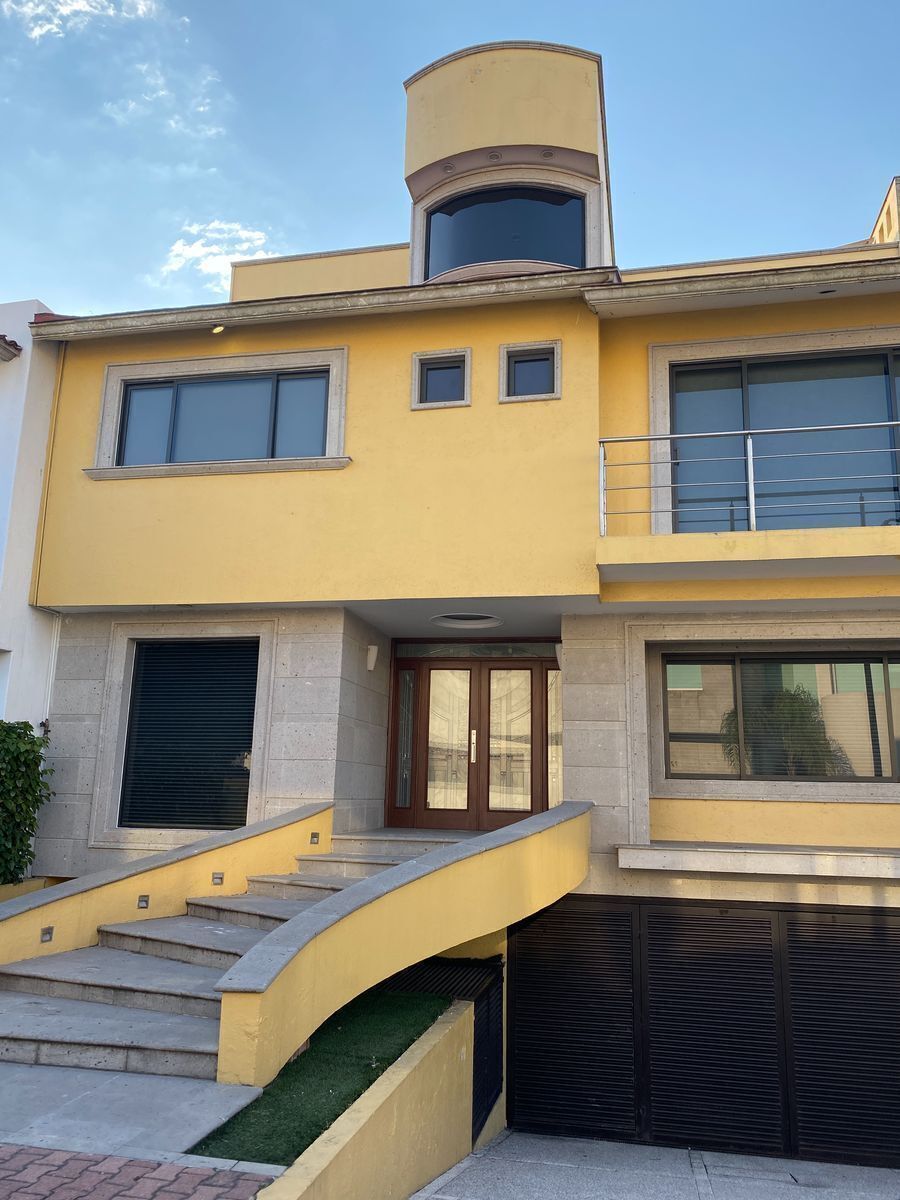 VENTA Casa  Colinas del Bosque,  Tlalpan, CDMX.