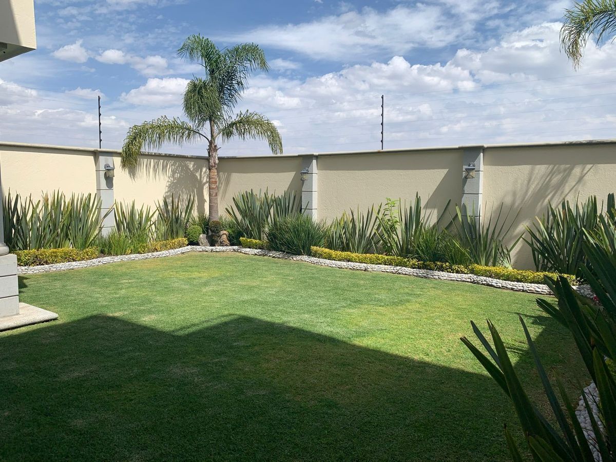 venta-casa-4-recamaras-jardin-lomas-verdes-6ta-secc1-11758