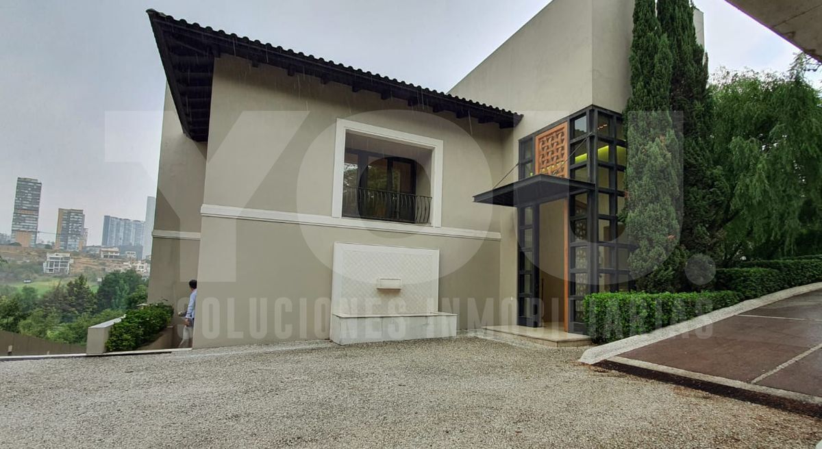 venta-casa-con-alberca-y-jardn-en-bosque-real2-20386