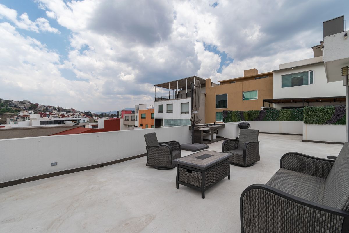 venta-casa-con-jardin-lomas-verdes-6ta-seccion29-37884