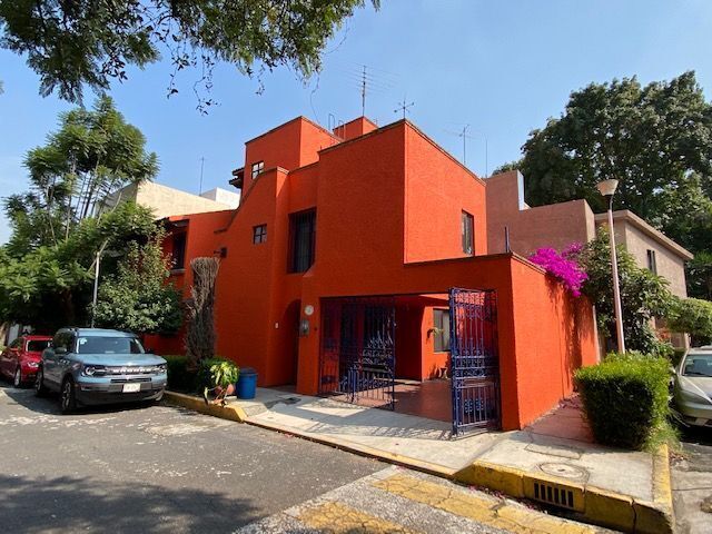 Venta Casa Coyoacán Fraccionamiento Privado Costado Atrio de San Francisco