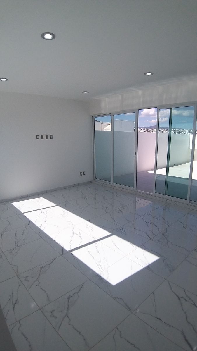 venta-casa-de-lujo-con-roof-top-en-lomas-de-juriquilla-quertaro40-13934