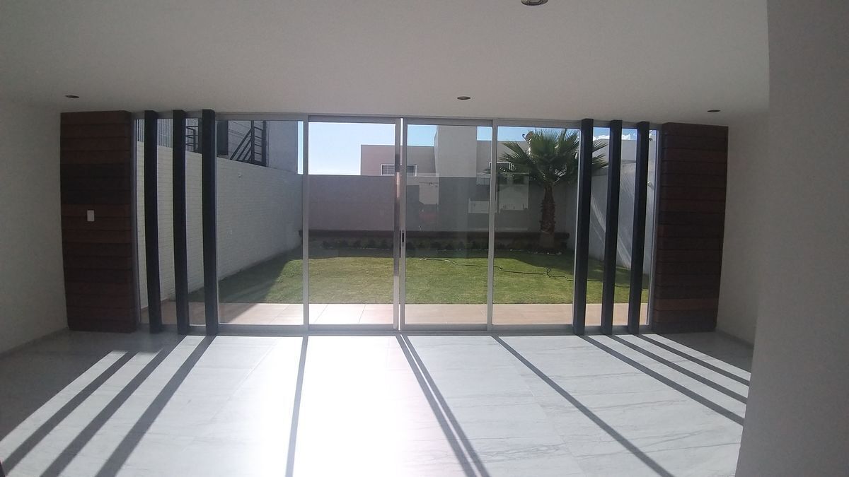 venta-casa-de-lujo-en-el-refugio-quertaro17-11766