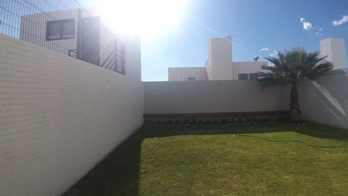 venta-casa-de-lujo-en-el-refugio-quertaro18-11766