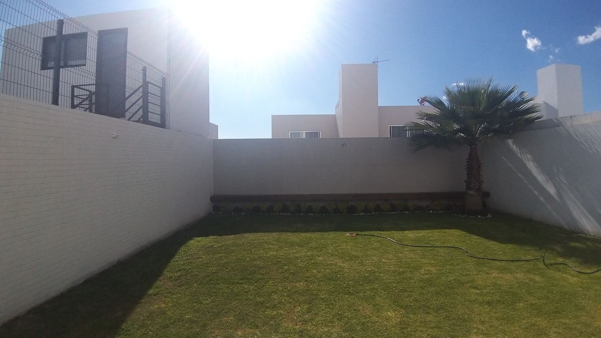 venta-casa-de-lujo-en-el-refugio-quertaro19-11766