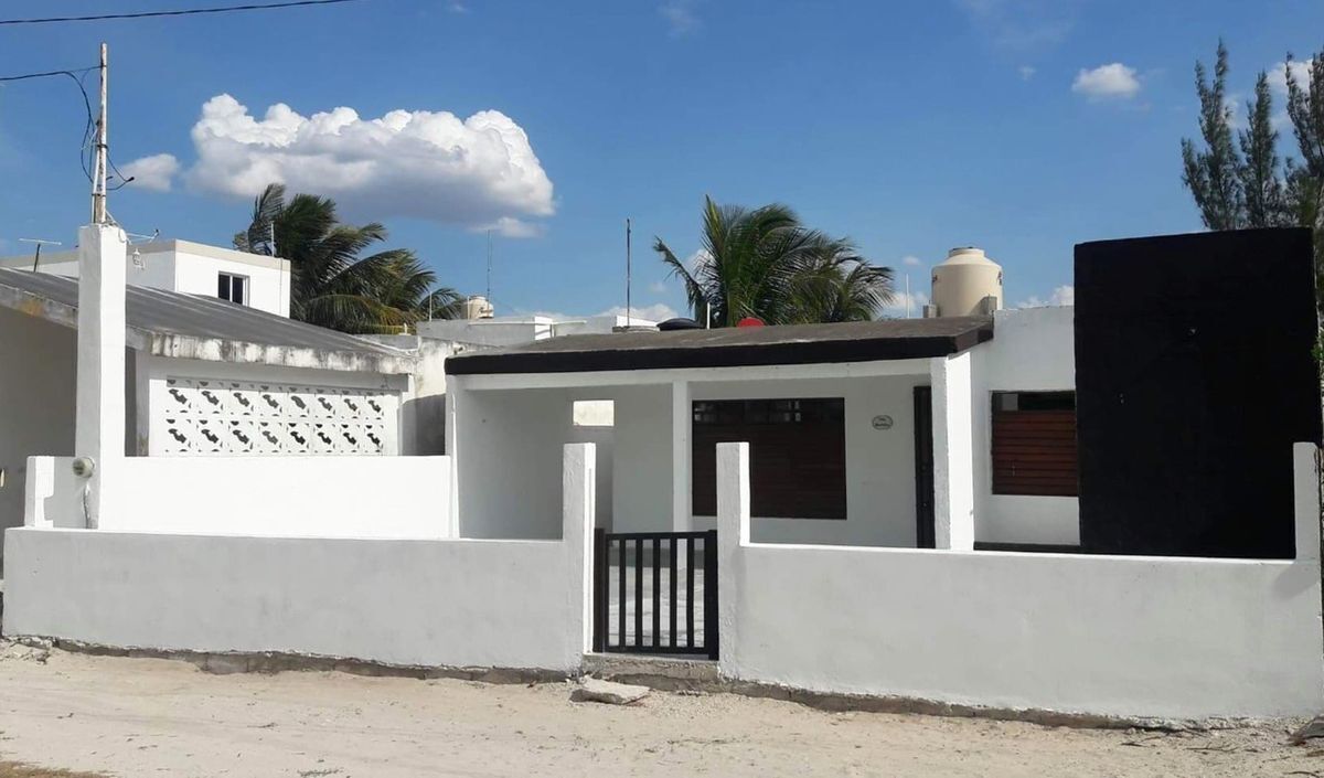 Venta Casa de Playa con piscina en Chicxulub